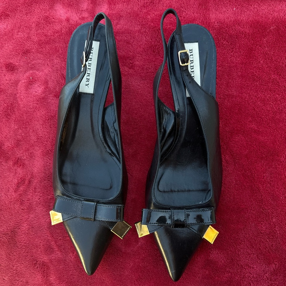 Burberry Black Slingback heels